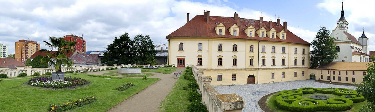 Zámecký park a střešní zahrada