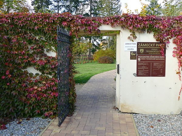 Zámecký park a střešní zahrada